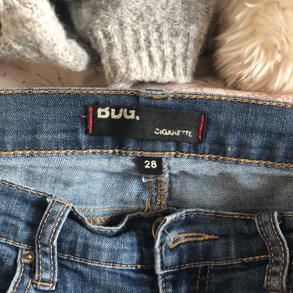 Cigarette Jeans